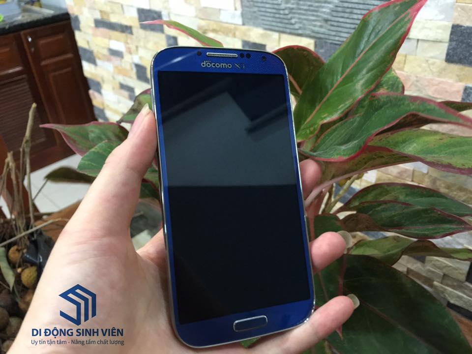 Hướng dẫn kiểm tra và chọn mua điện thoại SamSung Galaxy S4 – Nhật Bản