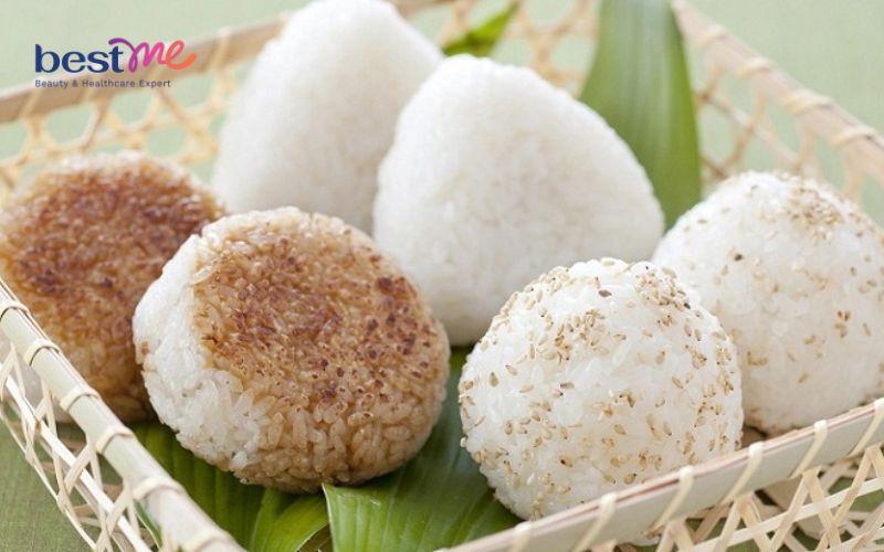 Cơm nắm bao nhiêu calo? Gợi ý một số món cơm nắm ít calo cực ngon - 2