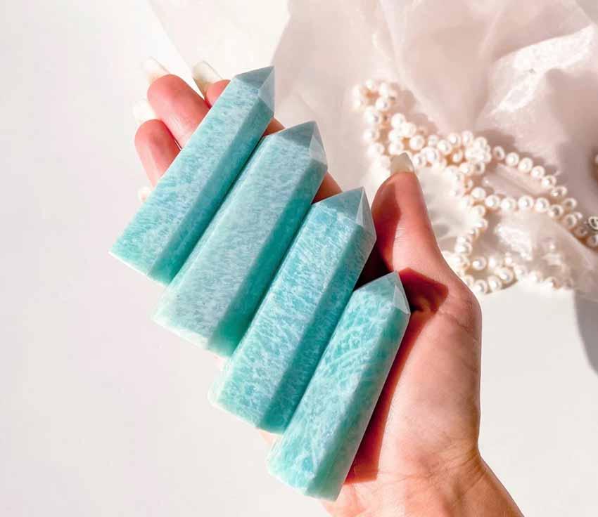 Đá Amazonite: viên đá hộ thân linh thiêng màu xanh lam