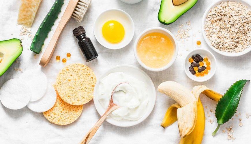 NHỮNG TÁC DỤNG BẤT NGỜ CỦA VIỆC ĐẮP SỮA CHUA KHÔNG ĐƯỜNG