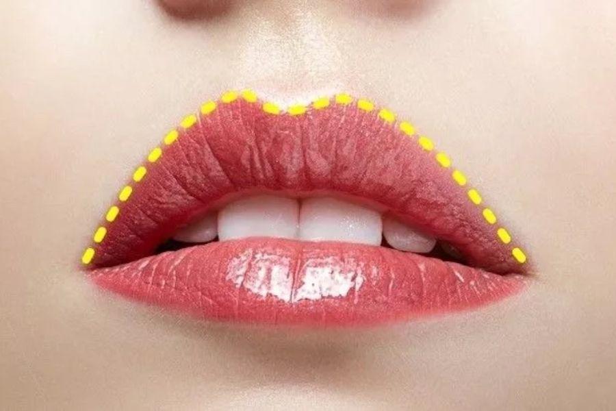 Môi trên dày hơn môi dưới vận mệnh tốt hay xấu?