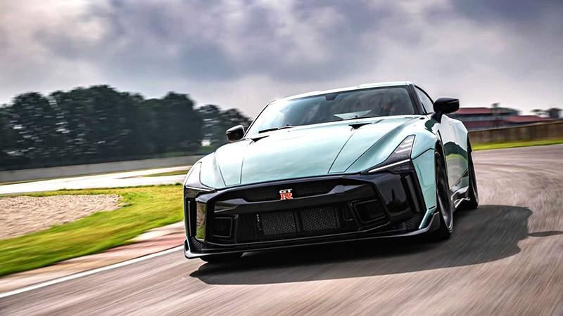 Nissan hé lộ về mẫu xe thể thao GT-R R36