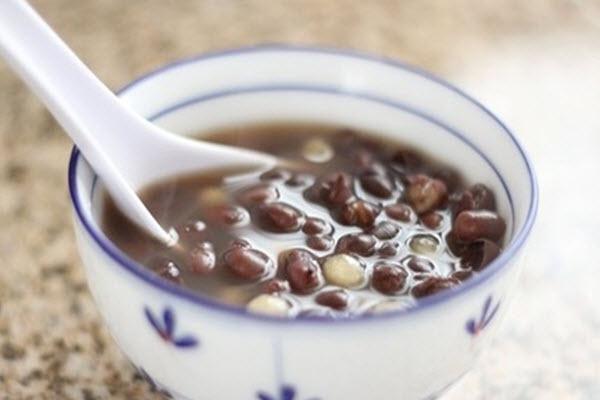Cách nấu chè ngô đỗ đen ngon bổ, giải nhiệt mùa hè