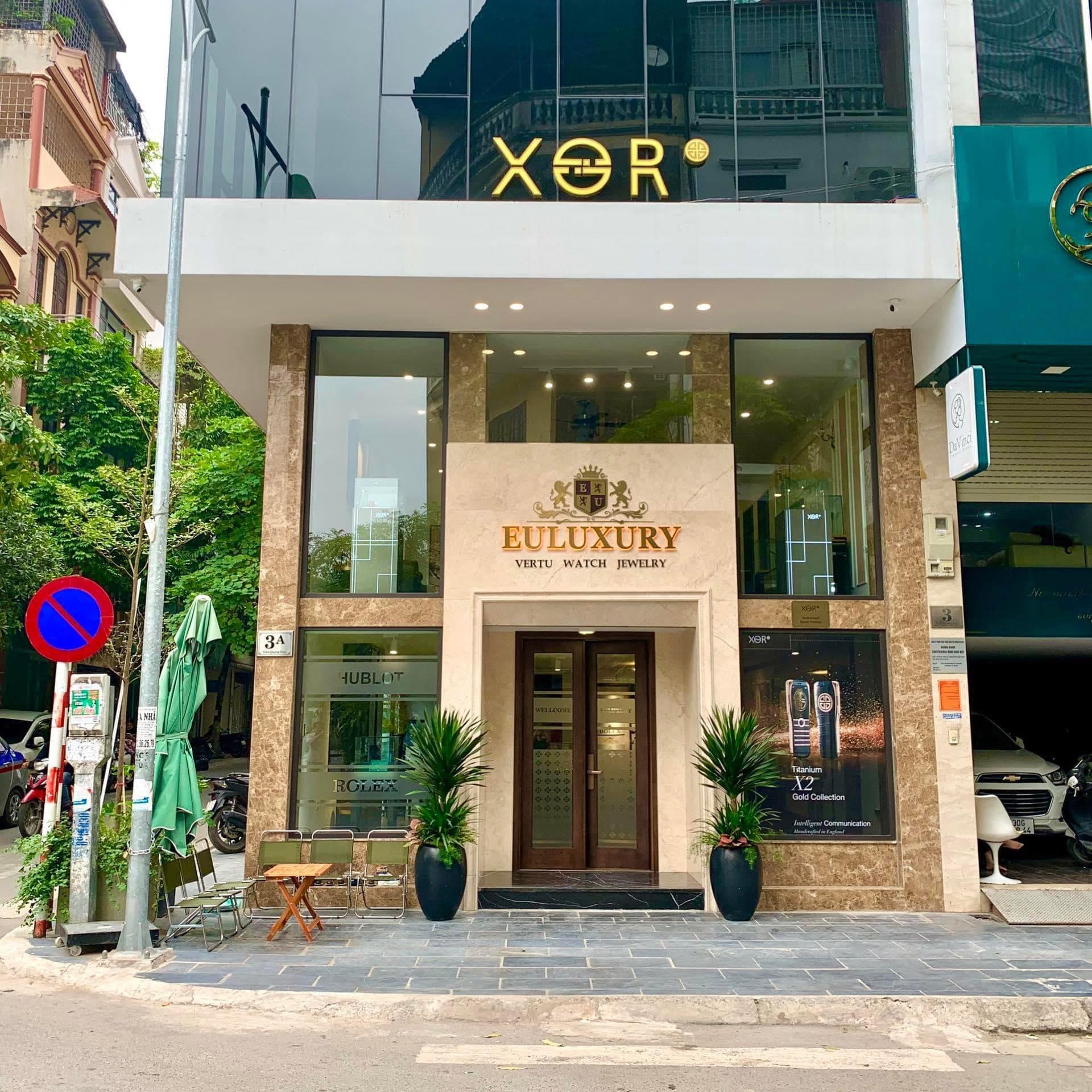 Đồng hồ Rolex rẻ nhất là gì