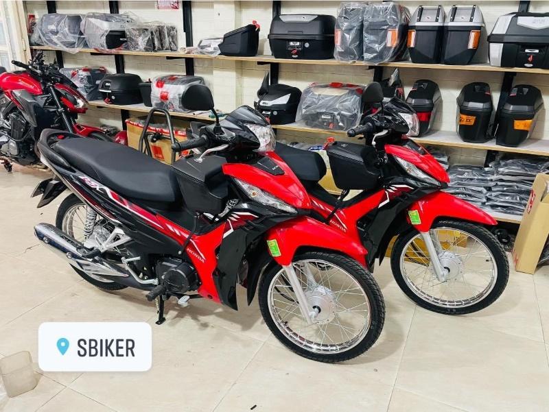 THÙNG GIỮA WAVE RSX FI