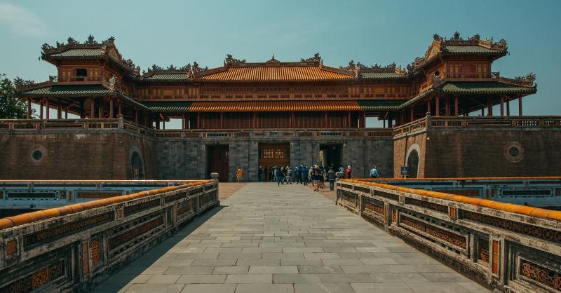 “Bật mí” top 10 địa điểm du lịch Huế đẹp bạn nhất định phải ghé thăm một lần