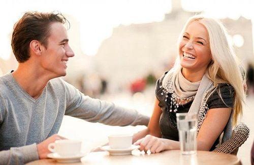 Hài hước kích hoạt trí não