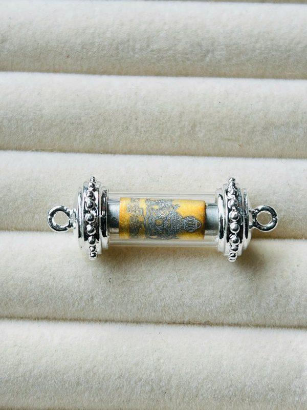 Takrud Đại Phú Quý - bùa cầu tài lộc Thái Lan mang may mắn, tài lộc và nhân duyên thuận lợi.