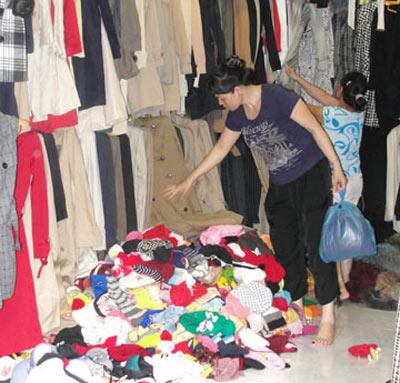 Mặc quần lót 'sida' con tôi vẫn khỏe!