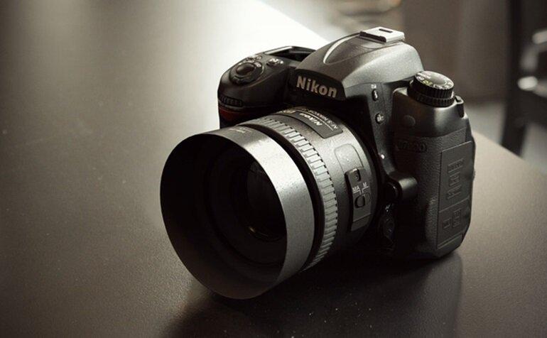 kinh-nghiem-khi-chon-may-anh-cu-cho-nguoi-moi-su-dung