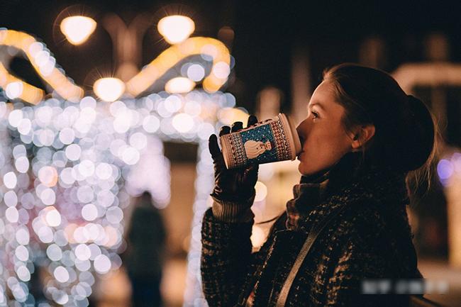 Khi nhớ nhau, đừng chỉ nói em nhớ anh” nữa, nói với nhau thế này, làm anh ấy si mê hơn-1