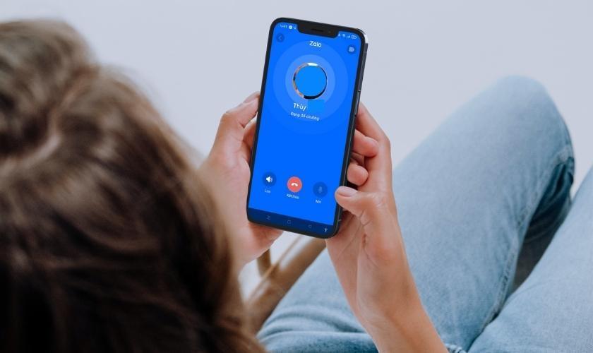 Phạm nhân dưới 18 tuổi có thể được thực hiện cuộc gọi có hình ảnh với thân nhân