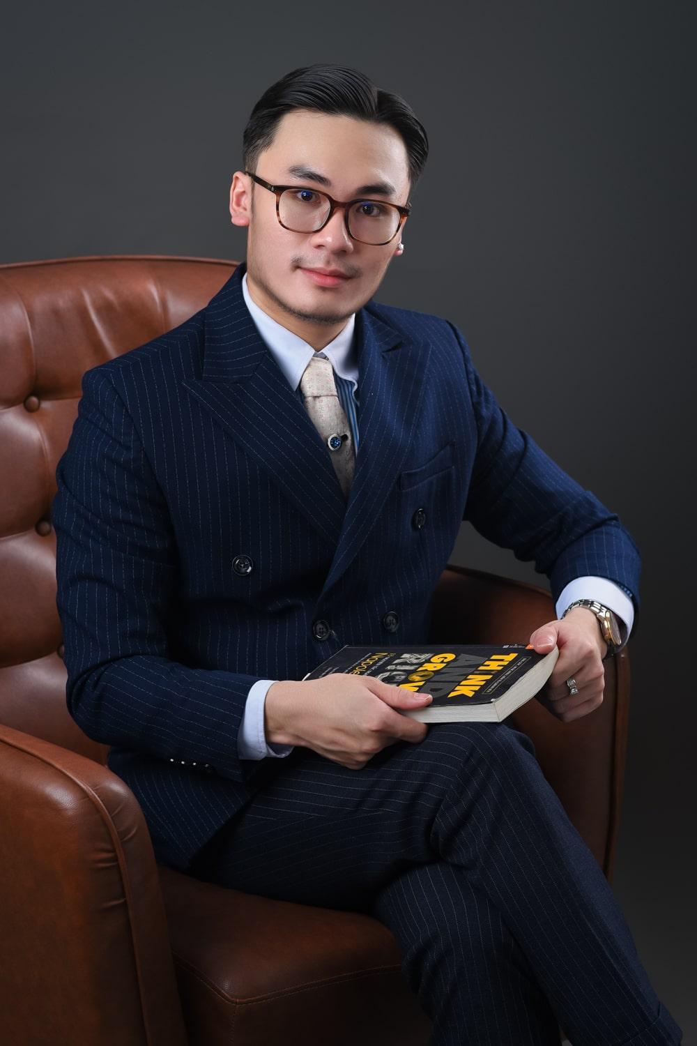 #21 kiểu ảnh chân dung nam nghệ thuật đẹp cực ngầu – HT Media