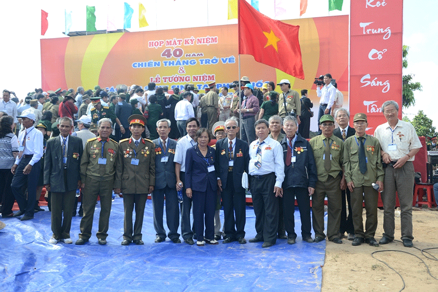 Một lòng son sắt, thủy chung