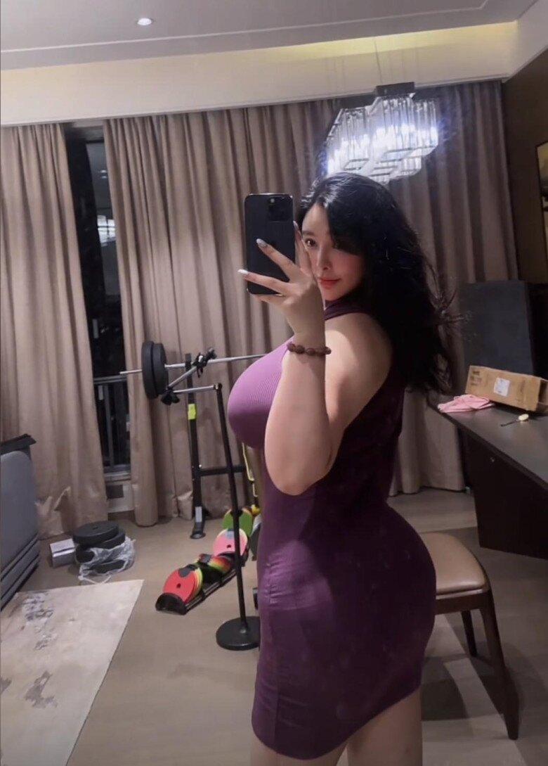 Trai đẹp 10X yêu nữ giám đốc siêu vòng 1 hơn 13 tuổi, mỗi tháng được cho 187 triệu để tiêu