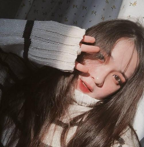 Chụp ảnh selfie với cửa sổ