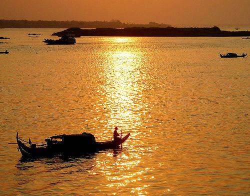 Cam nhan ve hinh tuong nguoi lai do trong tac pham 