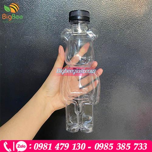 Chai nhựa PET hình gấu Bearbrick siêu cute đựng trà sữa, nước ép