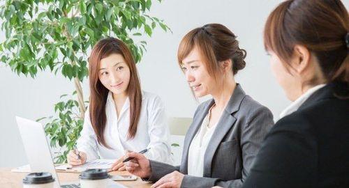 Người biết lắng nghe là người có thể lắng nghe và đồng cảm với người khác