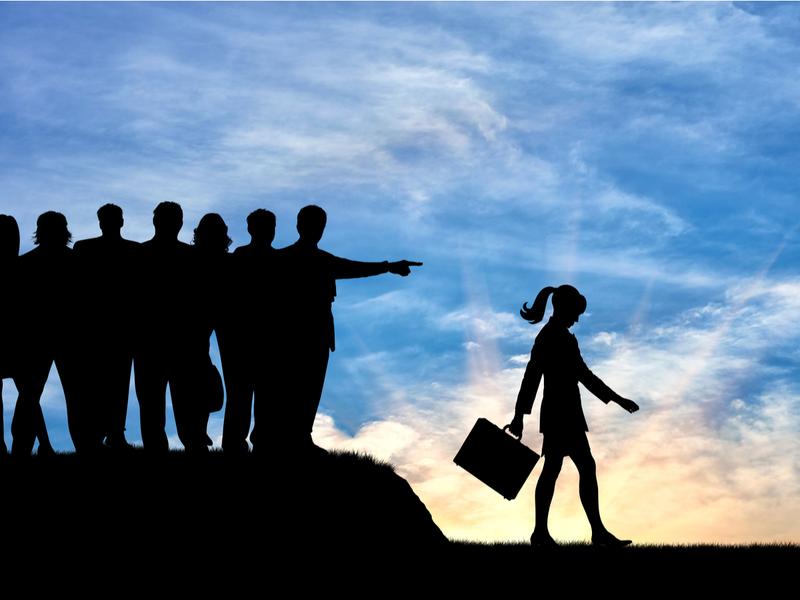 Cô lập là gì? 6 cách giải quyết việc bị cô lập