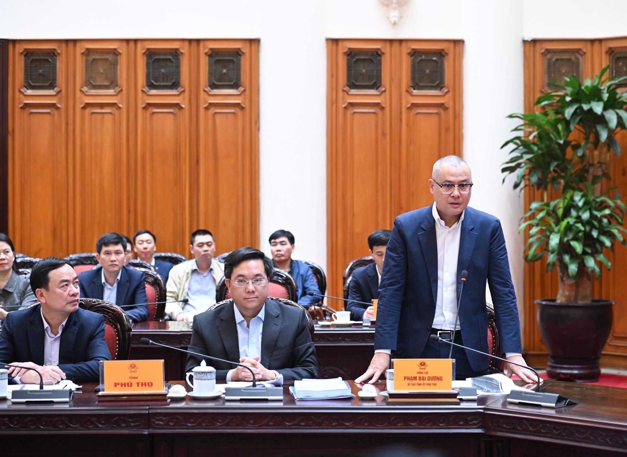 Thủ tướng: Kết luận vụ hỏng cầu Sông Lô trong tháng 2, khẩn cấp xây cầu mới - 1