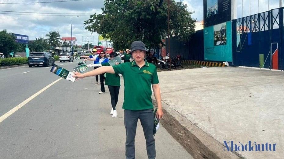 Môi giới bất động sản 'sáng quần là áo lượt, chiều đi phát tờ rơi' liệu đã hết thời?