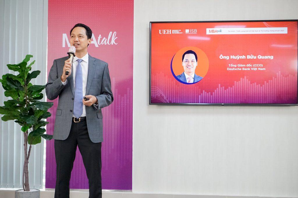 Tinh thần tự học: Học viên MBA cần rèn luyện mỗi ngày