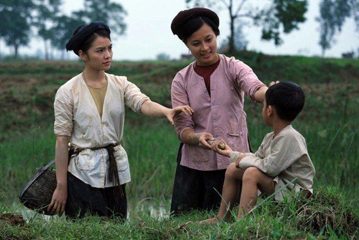 3 thôn nữ mặc áo yếm mỏng manh trong phim VTV giờ thay đổi ngỡ ngàng