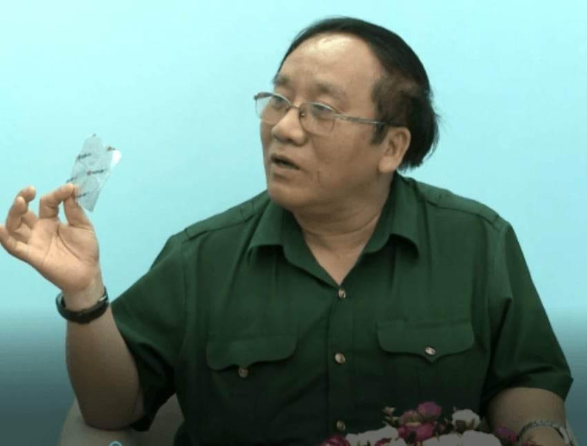 "Tôi bị bệnh và trải nghiệm thuốc cơ mà", Trần Đăng Khoa phản bác một bộ phận dư luận cho rằng ông tham gia quảng cáo thuốc.