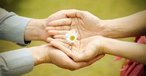 Nhiều người suy nghĩ cho đi quá mức sẽ ngăn cản sự hào phóng