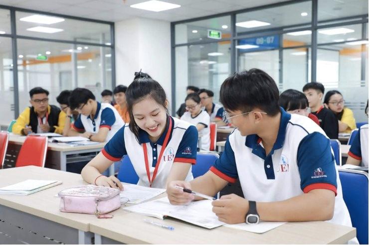 Trường đại học Kinh tế - Tài chính UEF