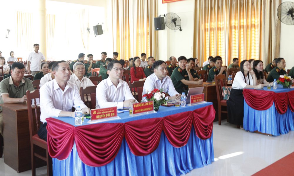 Bắc Lũng ra mắt mô hình "Làng Quân - Dân"