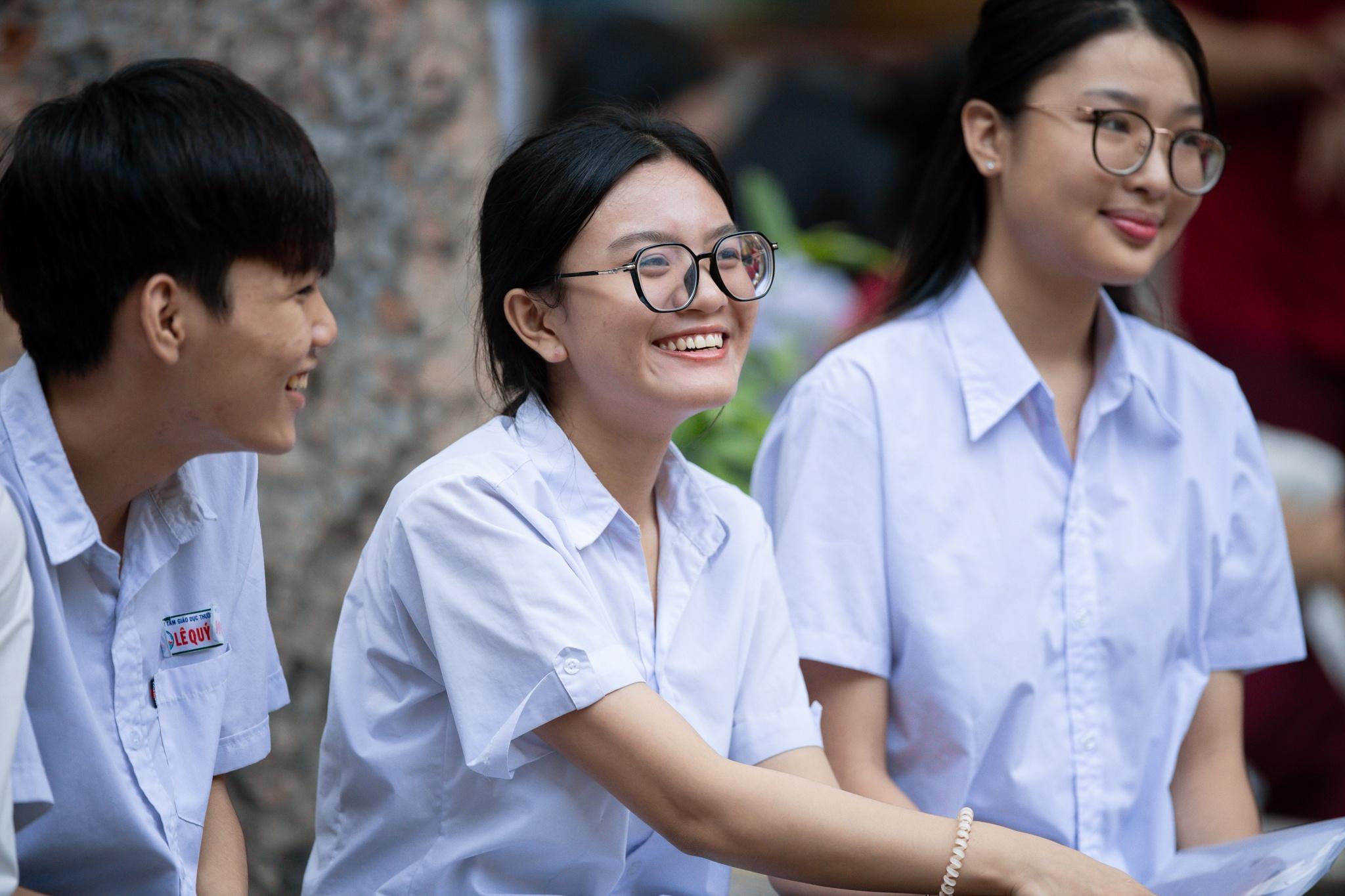 tuyển sinh ảnh 1