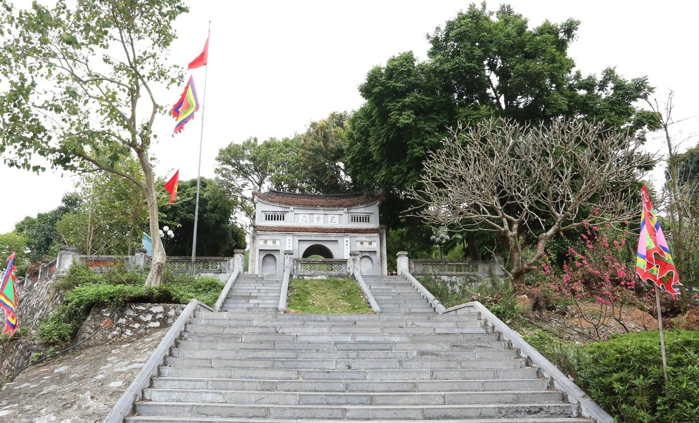 Đền Thái sư Lê Văn Thịnh (Bắc Ninh).