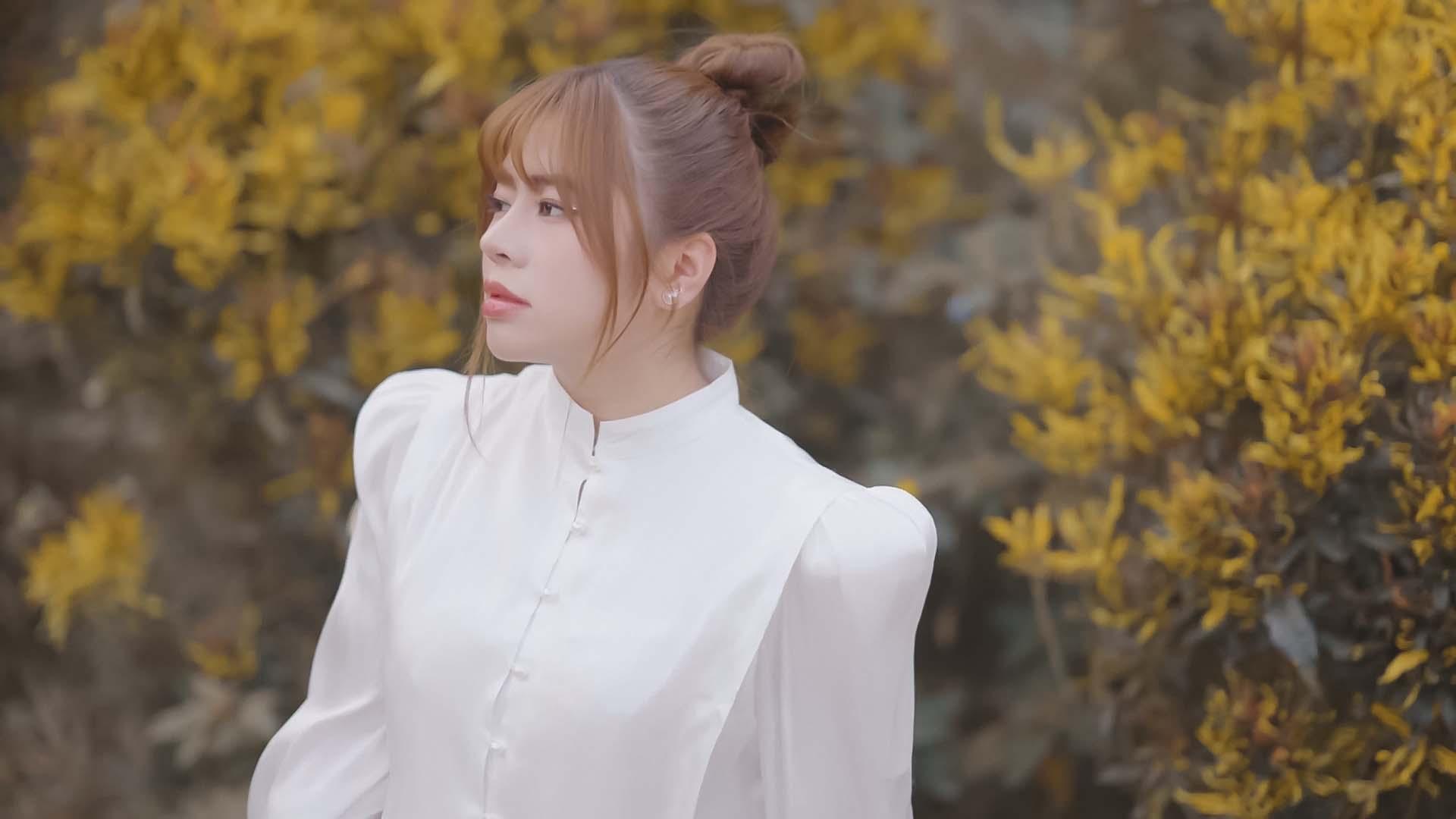Cô gái hát 'Quả phụ tướng' gây sốt trên TikTok là ai?
