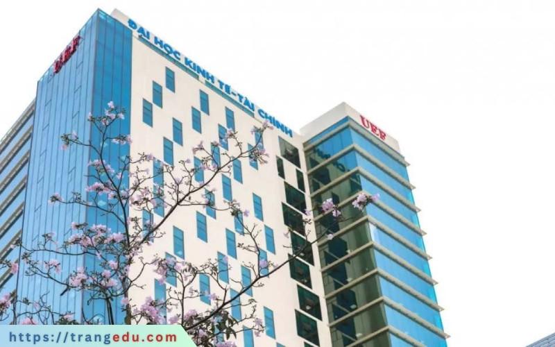 truong dai hoc kinh te tai chinh tphcm tuyen sinh