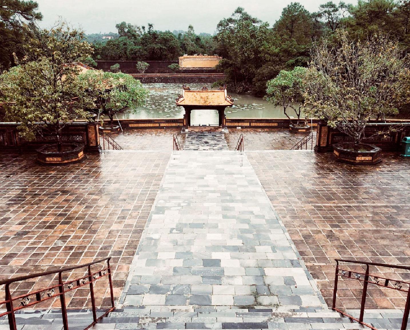 Huế mưa