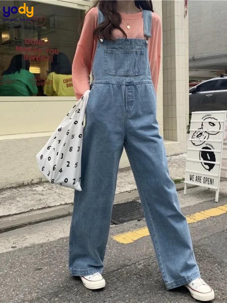 Khái niệm về quần yếm jeans